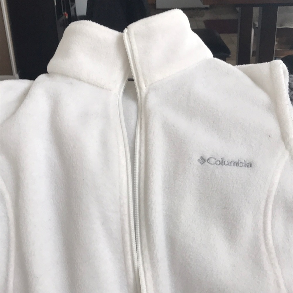 White Columbia vest